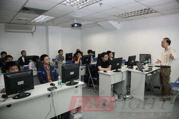 �������Ľ̌W���O���ώ��l��