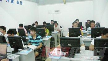 �A���h(yu��n)Ҋ��h��Ƕ�������n�F(xi��n)��