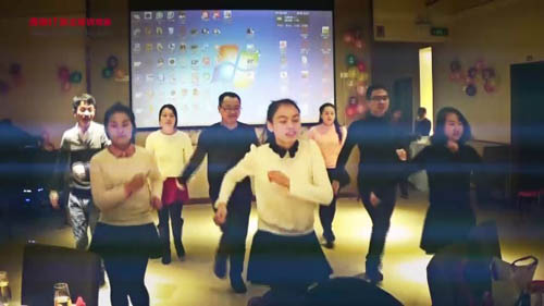 Ȥζ�M�����ഺ֮��