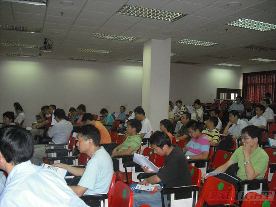 4��11��Ƕ��ʽϵ�y�_�l�߼����g���}�v���ɹ��e�k