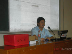 �A���hҊǶ��ʽ��Ӗ���M�v����Ƭ