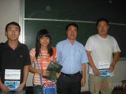 �A���hҊǶ��ʽ��Ӗ���M�v����Ƭ