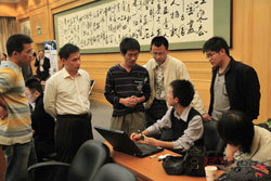 �A���hҊǶ��ʽ��Ӗ���M�v����Ƭ