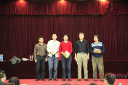 �A���hҊǶ��ʽ��Ӗ���M�v����Ƭ