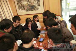 �A���h(yu��n)Ҋ(ji��n)Ƕ��ʽ��Ӗ(x��n)���M(f��i)�v����Ƭ