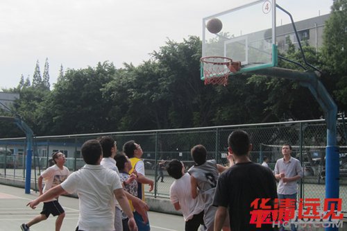 ���򡢾۲͡�K��һ�l������ĩ�����ɶ�У�^��׿����